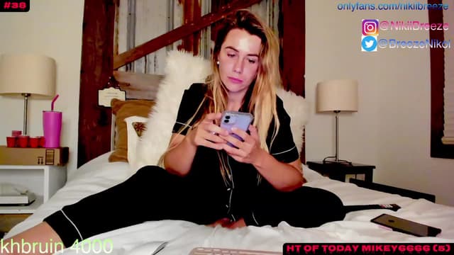 Gallery image thumbnail from Not_N's myfreecams stream on, 08/10/2023, 07:46 image 14 of 20
