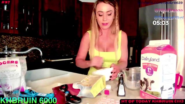 Gallery image thumbnail from Not_N's myfreecams stream on, 08/31/2023, 01:51 image 8 of 20