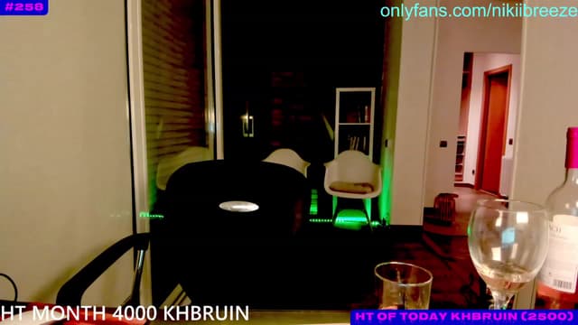 Gallery image thumbnail from Not_N's myfreecams stream on, 11/19/2023, 24:53 image 16 of 20