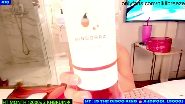 Gallery image thumbnail from Not_N's myfreecams stream on, 04/20/2024, 24:02 image 18 of 20