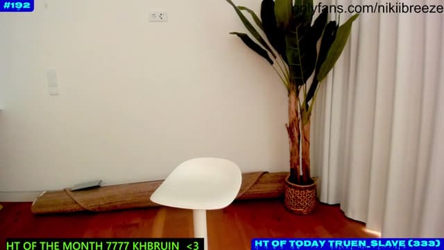 Gallery image thumbnail from Not_N's myfreecams stream on, 06/29/2024, 14:37 image 9 of 20