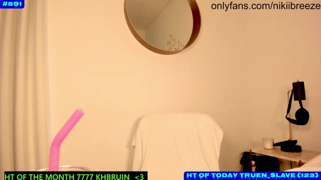 Gallery image thumbnail from Not_N's myfreecams stream on, 07/01/2024, 15:35 image 5 of 20