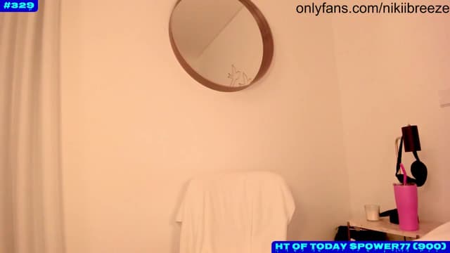 Gallery image thumbnail from Not_N's myfreecams stream on, 07/02/2024, 24:23 image 19 of 20