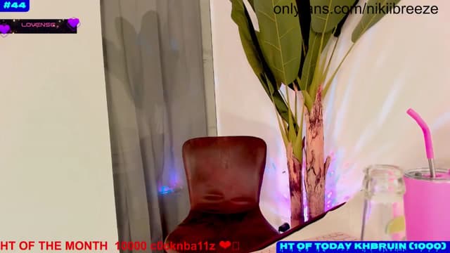 Gallery image thumbnail from Not_N's myfreecams stream on, 09/28/2024, 23:37 image 3 of 20