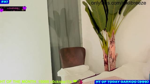 Gallery image thumbnail from Not_N's myfreecams stream on, 09/29/2024, 21:23 image 17 of 20