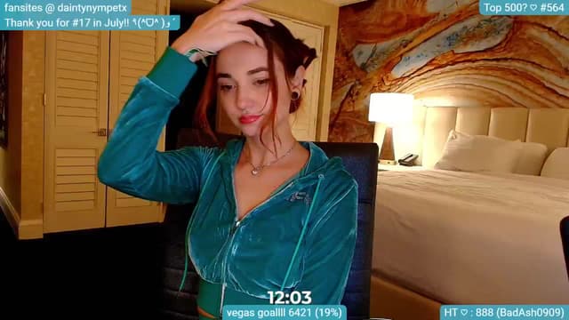 Gallery image thumbnail from Nym_x's myfreecams stream on, 09/27/2024, 04:08 image 19 of 20