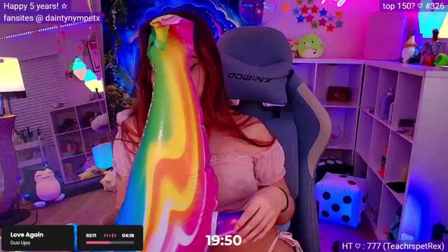 Gallery image thumbnail from Nym_x's myfreecams stream on, 03/29/2025, 04:07 image 18 of 20