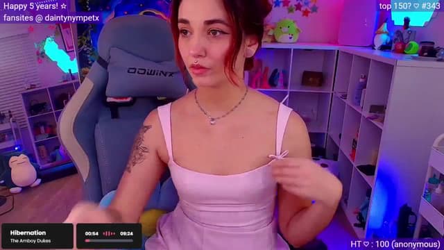 Gallery image thumbnail from Nym_x's myfreecams stream on, 03/30/2025, 03:32 image 17 of 20