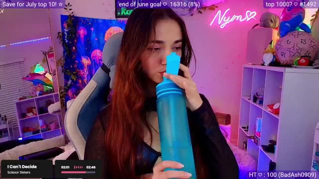Gallery image thumbnail from Nym_x's myfreecams stream on, 06/29/2025, 03:47 image 15 of 20