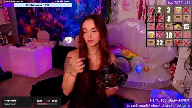 Gallery image thumbnail from Nym_x's myfreecams stream on, 07/31/2025, 04:35 image 9 of 20