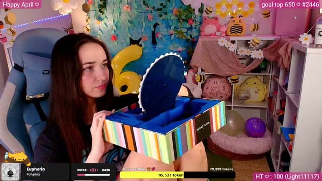 Gallery image thumbnail from Nym_x's myfreecams stream on, 04/05/2026, 02:11 image 4 of 20