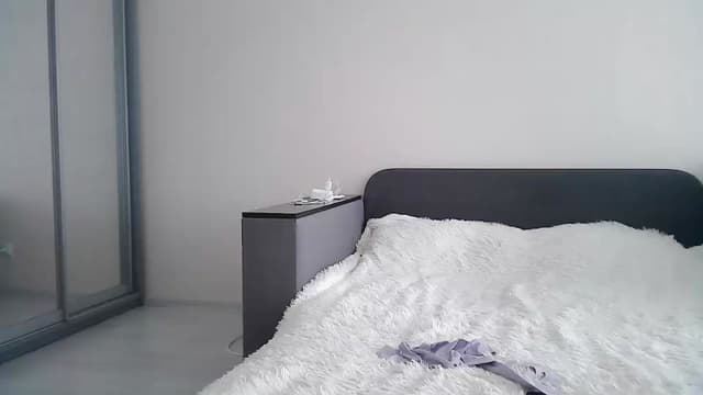 Gallery image thumbnail from Oluur's myfreecams stream on, 08/14/2023, 09:46 image 3 of 20