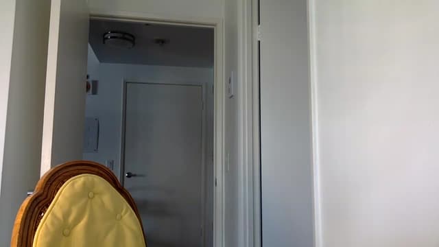 Gallery image thumbnail from Omilk's myfreecams stream on, 09/20/2024, 22:15 image 18 of 20