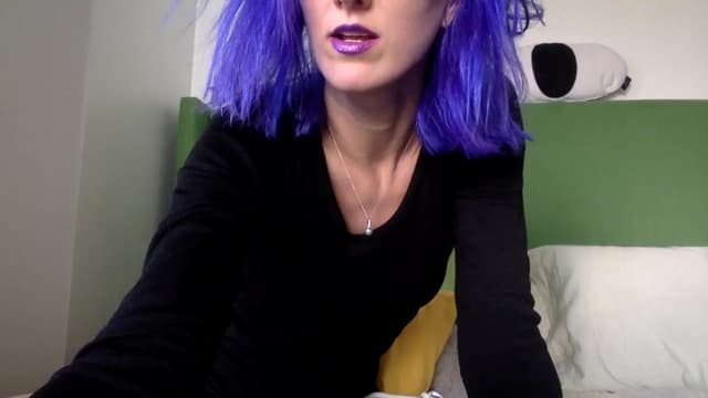 Gallery image thumbnail from Omilk's myfreecams stream on, 12/10/2024, 18:41 image 11 of 20