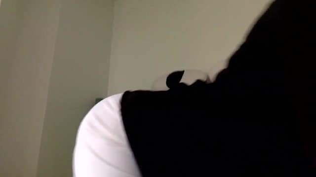 Gallery image thumbnail from Omilk's myfreecams stream on, 12/12/2024, 21:52 image 3 of 20