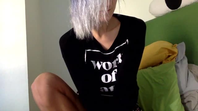 Gallery image thumbnail from Omilk's myfreecams stream on, 01/02/2025, 17:01 image 9 of 20