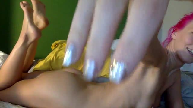Gallery image thumbnail from Omilk's myfreecams stream on, 02/06/2025, 24:52 image 20 of 20