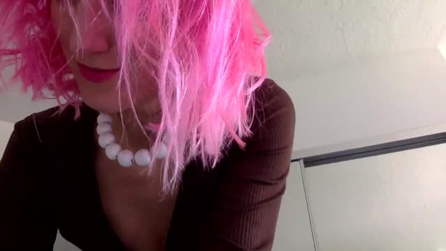 Gallery image thumbnail from Omilk's myfreecams stream on, 02/20/2025, 17:43 image 10 of 20
