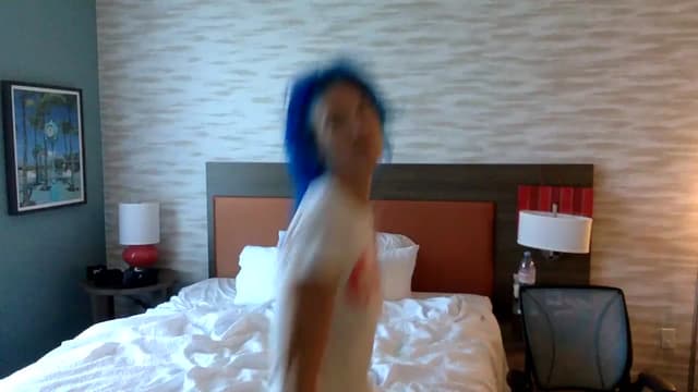 Gallery image thumbnail from Omilk's myfreecams stream on, 12/29/2025, 14:22 image 7 of 20