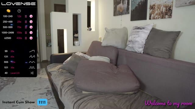 Gallery image thumbnail from Oxxme's myfreecams stream on, 01/31/2023, 13:29 image 11 of 20