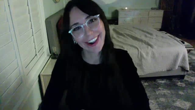 Gallery image thumbnail from P0SIE's myfreecams stream on, 03/07/2025, 11:16 image 3 of 20