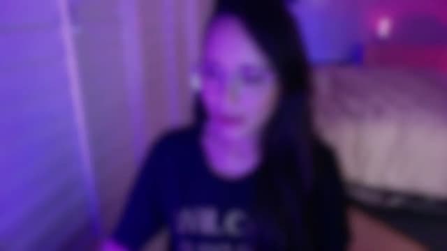 Gallery image thumbnail from P0SIE's myfreecams stream on, 06/01/2025, 05:59 image 18 of 20