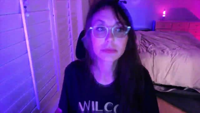 Gallery image thumbnail from P0SIE's myfreecams stream on, 06/01/2025, 05:59 image 20 of 20