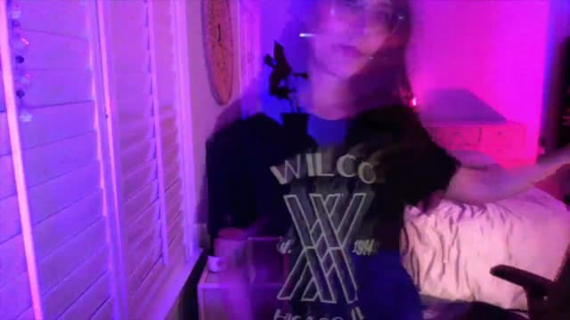 Gallery image thumbnail from P0SIE's myfreecams stream on, 06/01/2025, 08:18 image 4 of 20