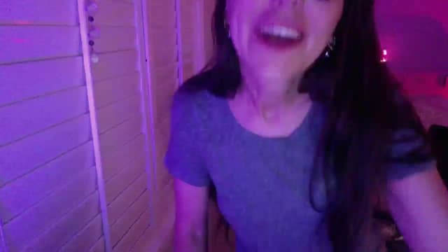 Gallery image thumbnail from P0SIE's myfreecams stream on, 06/01/2025, 08:53 image 1 of 20