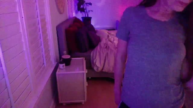 Gallery image thumbnail from P0SIE's myfreecams stream on, 06/01/2025, 08:53 image 19 of 20