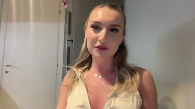 Gallery image thumbnail from PUJIE's myfreecams stream on, 03/17/2026, 18:36 image 8 of 20