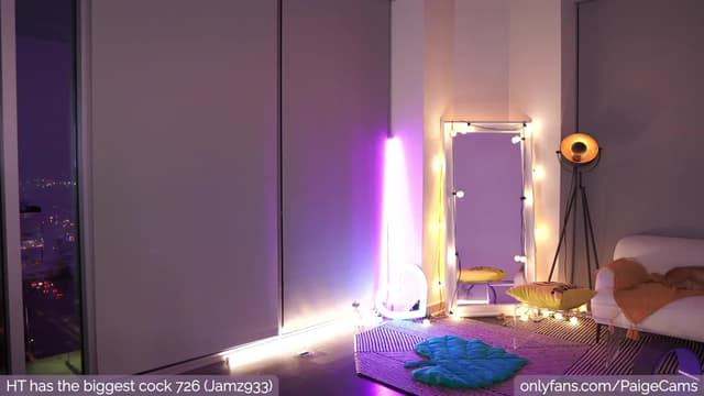 Gallery image thumbnail from Paige's myfreecams stream on, 11/20/2022, 03:57 image 7 of 20