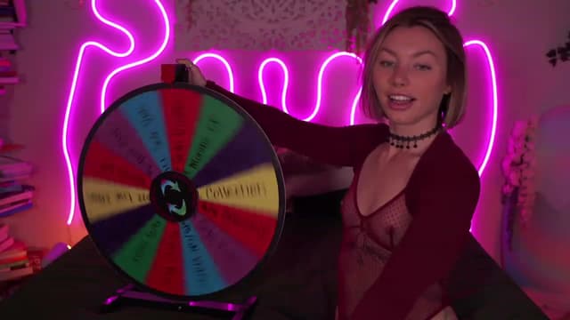 Gallery image thumbnail from Paige's myfreecams stream on, 06/25/2023, 04:30 image 8 of 20