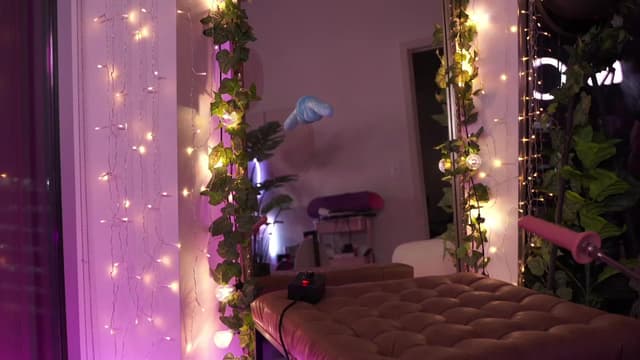 Gallery image thumbnail from Paige's myfreecams stream on, 08/25/2023, 04:35 image 13 of 20