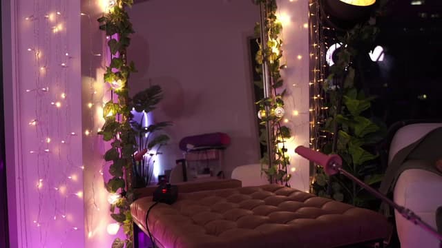 Gallery image thumbnail from Paige's myfreecams stream on, 08/25/2023, 04:35 image 4 of 20