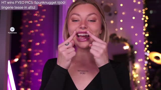 Gallery image thumbnail from Paige's myfreecams stream on, 09/30/2023, 01:59 image 14 of 20