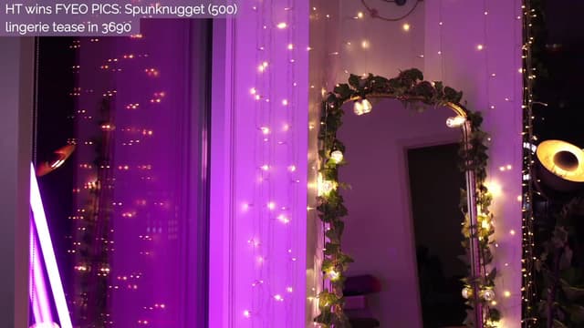 Gallery image thumbnail from Paige's myfreecams stream on, 09/30/2023, 03:37 image 3 of 20