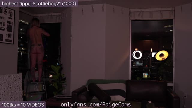 Gallery image thumbnail from Paige's myfreecams stream on, 10/28/2023, 06:04 image 6 of 20