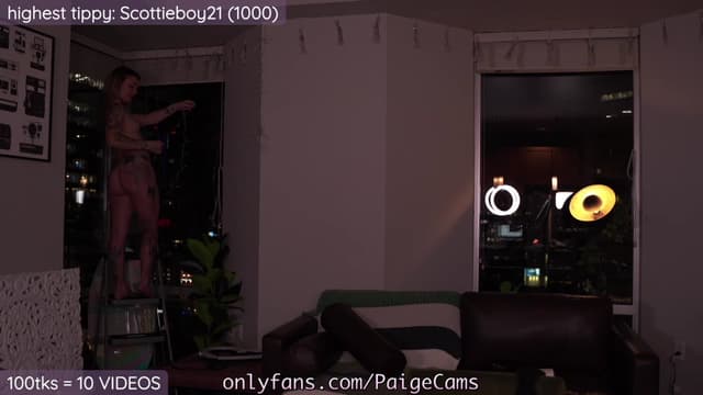 Gallery image thumbnail from Paige's myfreecams stream on, 10/28/2023, 06:04 image 7 of 20