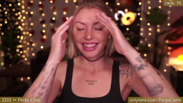 Gallery image thumbnail from Paige's myfreecams stream on, 11/23/2023, 02:34 image 10 of 20