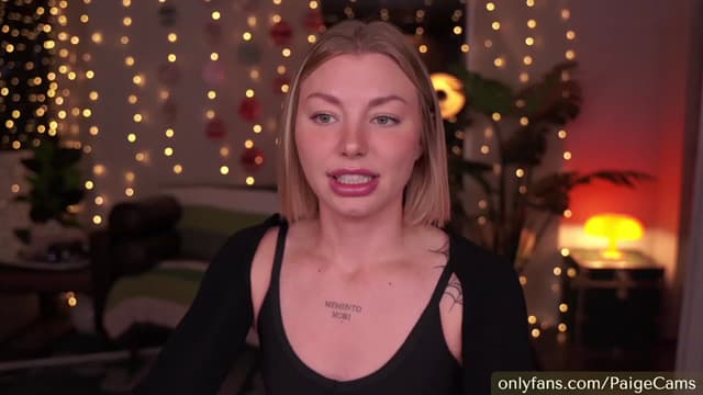 Gallery image thumbnail from Paige's myfreecams stream on, 12/30/2023, 02:59 image 1 of 20