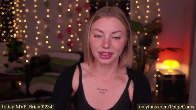 Gallery image thumbnail from Paige's myfreecams stream on, 12/30/2023, 02:59 image 2 of 20
