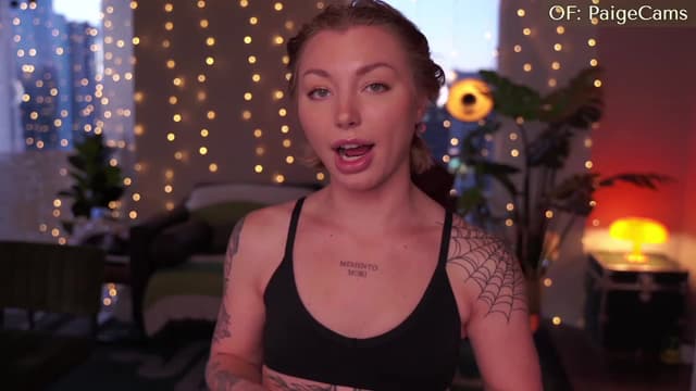 Gallery image thumbnail from Paige's myfreecams stream on, 01/09/2024, 24:31 image 13 of 20
