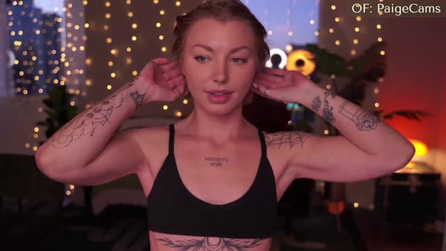 Gallery image thumbnail from Paige's myfreecams stream on, 01/09/2024, 24:31 image 15 of 20