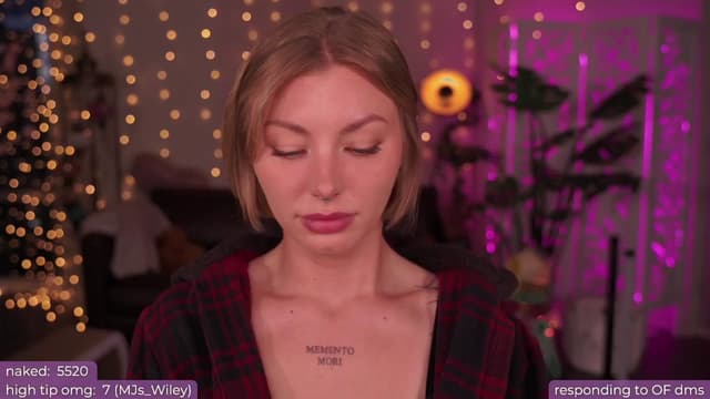 Gallery image thumbnail from Paige's myfreecams stream on, 05/26/2024, 03:08 image 1 of 20