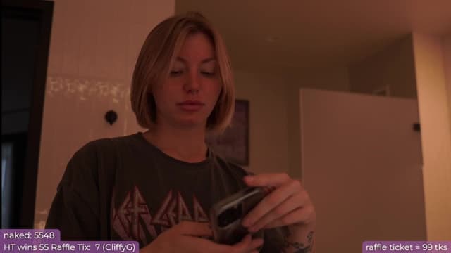 Gallery image thumbnail from Paige's myfreecams stream on, 08/23/2024, 24:02 image 1 of 20
