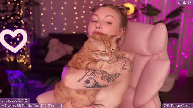 Gallery image thumbnail from Paige's myfreecams stream on, 08/30/2024, 07:05 image 4 of 20