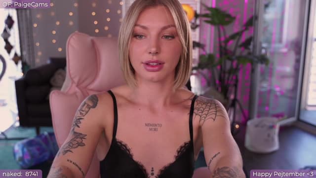 Gallery image thumbnail from Paige's myfreecams stream on, 09/02/2024, 24:37 image 15 of 20