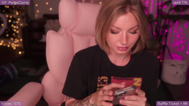 Gallery image thumbnail from Paige's myfreecams stream on, 09/14/2024, 03:41 image 15 of 20