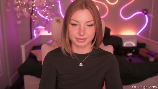 Gallery image thumbnail from Paige's myfreecams stream on, 02/23/2025, 07:09 image 19 of 20